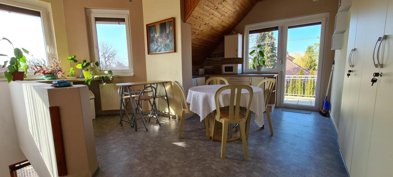 Hajas Familia Kiado Szobak Balatonmáriafürdő Eksteriør billede